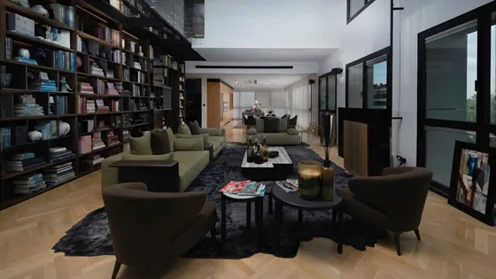 The double-height salon