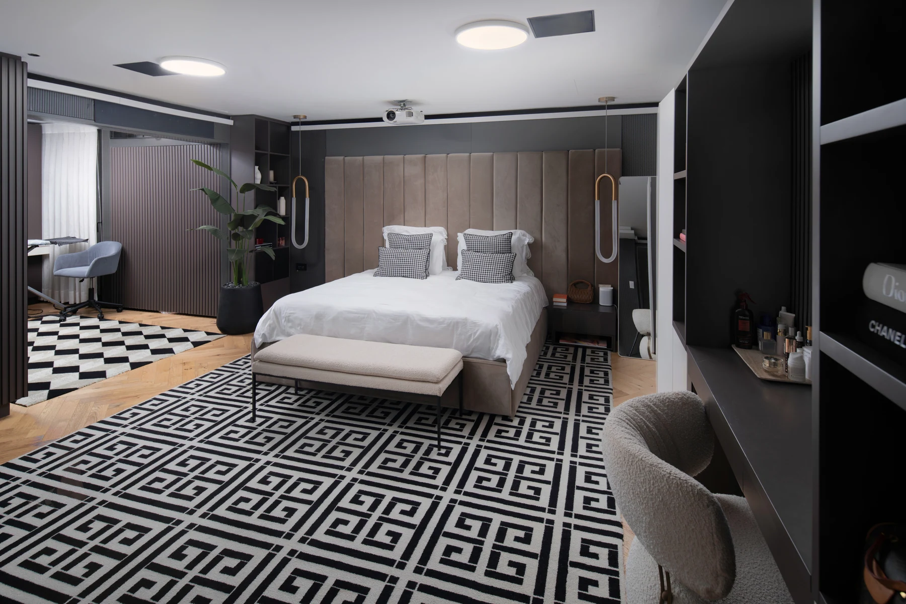 The private master suite